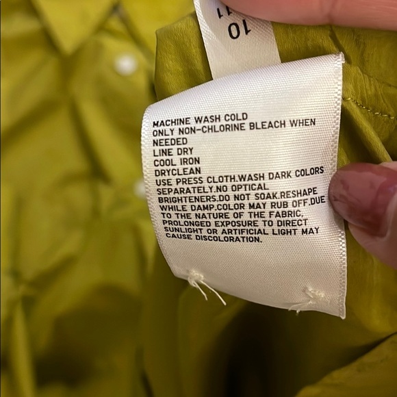 Uniqlo U Green Button Up Shirt - Picture 6 of 6